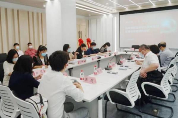 国际与公共事务学院与虹口区北外滩街道签署共建合作协议