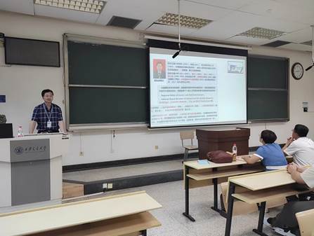 西安交大学院书院协同聚力家校互动做好迎新工作