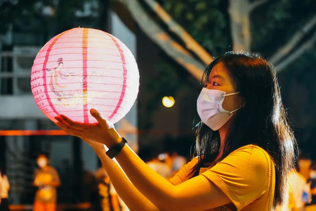 “津门月诞共赴星团”—中秋赏灯猜谜活动圆满举行