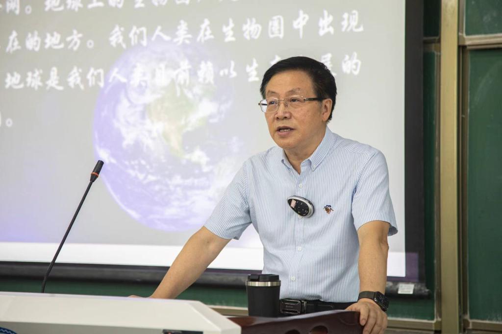 院士讲课程导论以本为本天津大学这样开启专业课