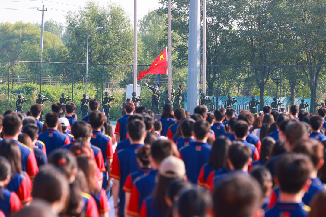 中央财经大学举行2022级新生开学典礼
