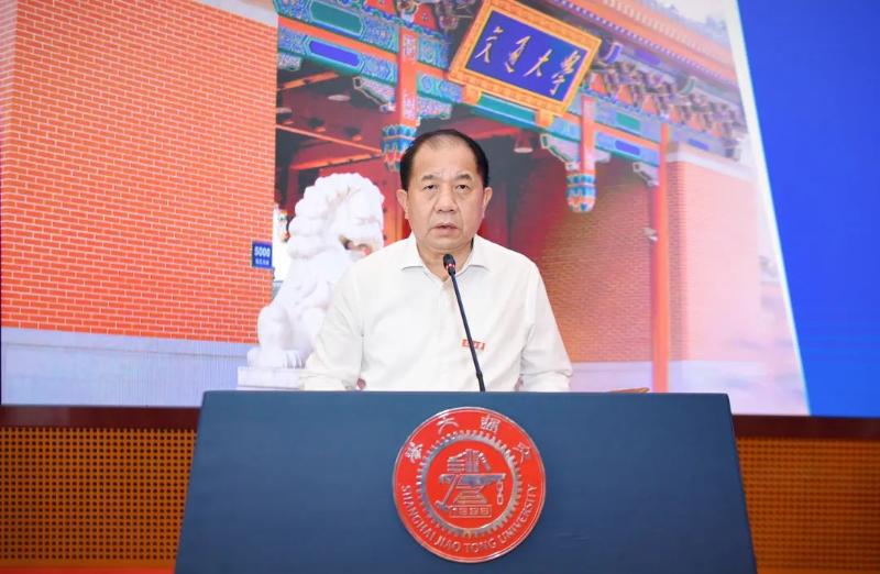 林忠钦校长在2022级研究生开学典礼上的讲话