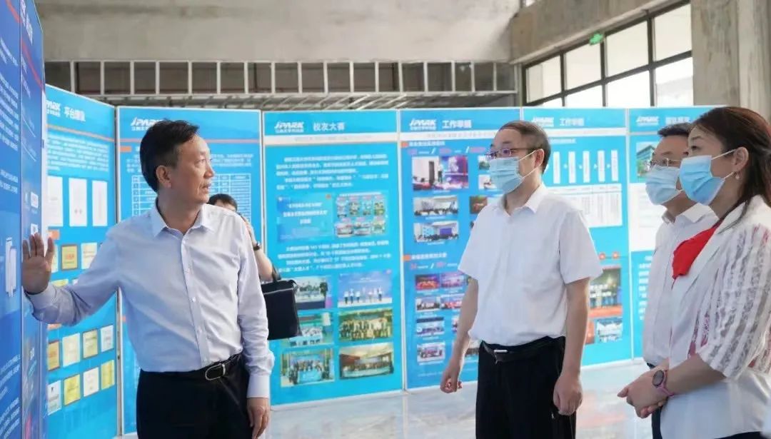 市人大调研大学科技园促进就业创业专项资金使用情况