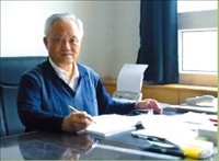 汤中立