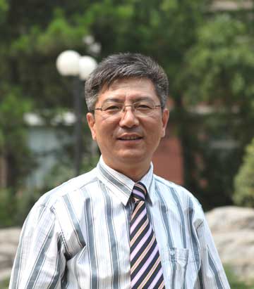 华学诚