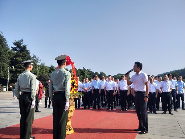 湘潭经开区、湘潭综保区“寻先烈足迹、悟初心”革命传统教育