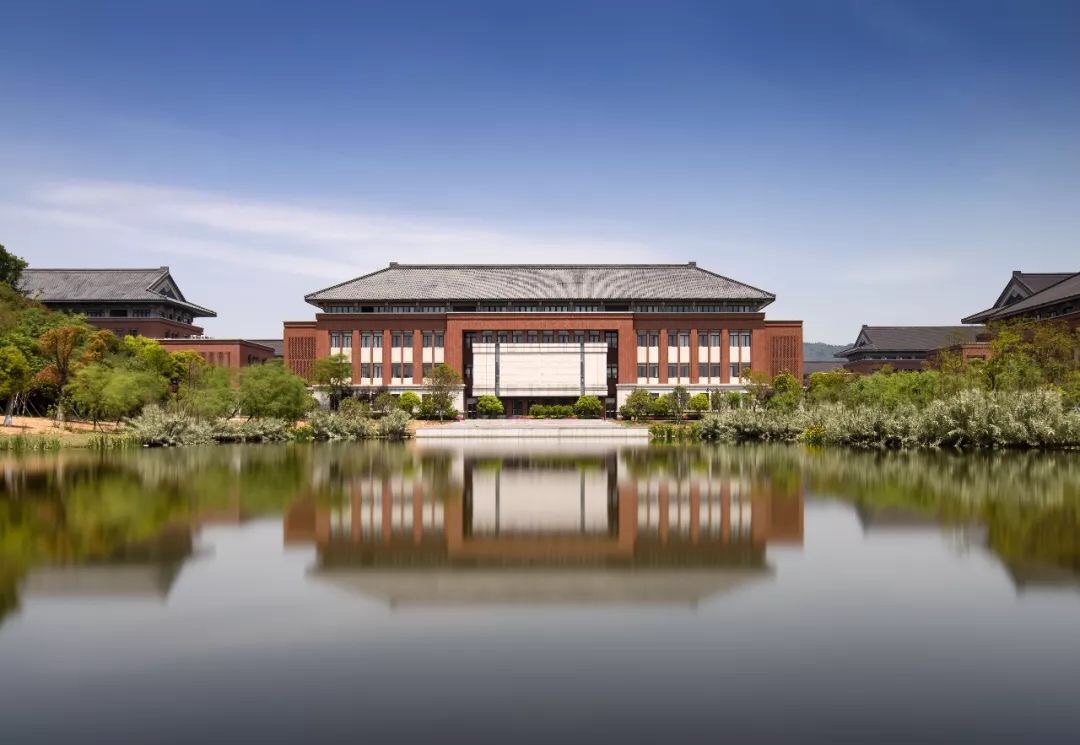 浙江大学-院校风采-干部培训网