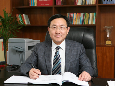 闵锦忠