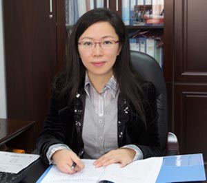 杨静