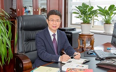李 平
