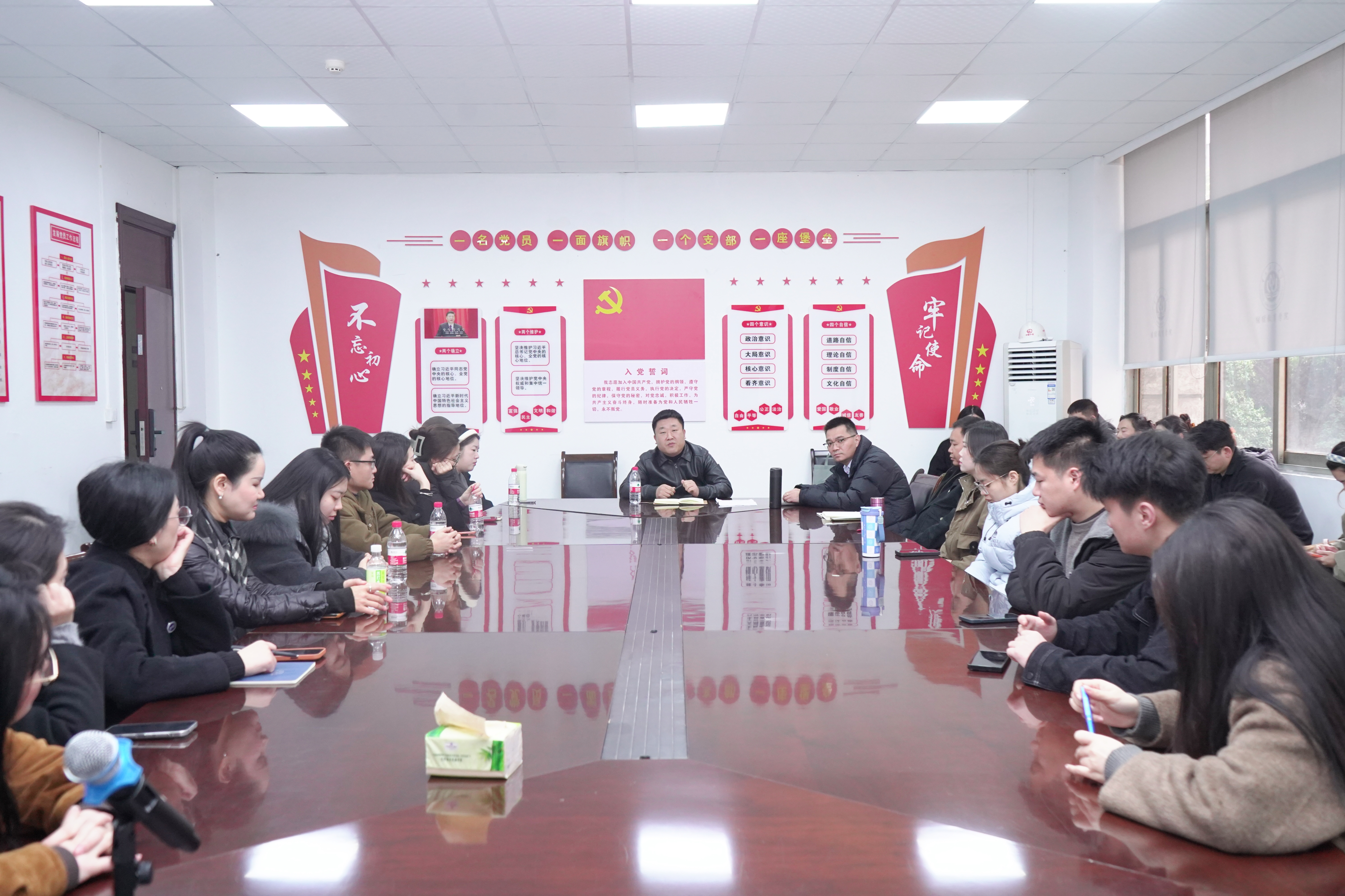 重庆法商学校举办“循法育 守初心 强品牌 拓新程”业务能力提升培训会