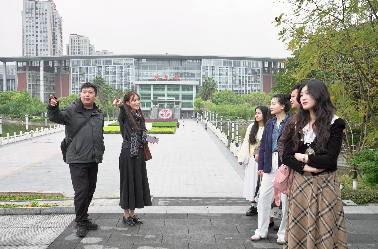 重庆法商学校研学项目组带班老师专项技能实践培训会圆满举办