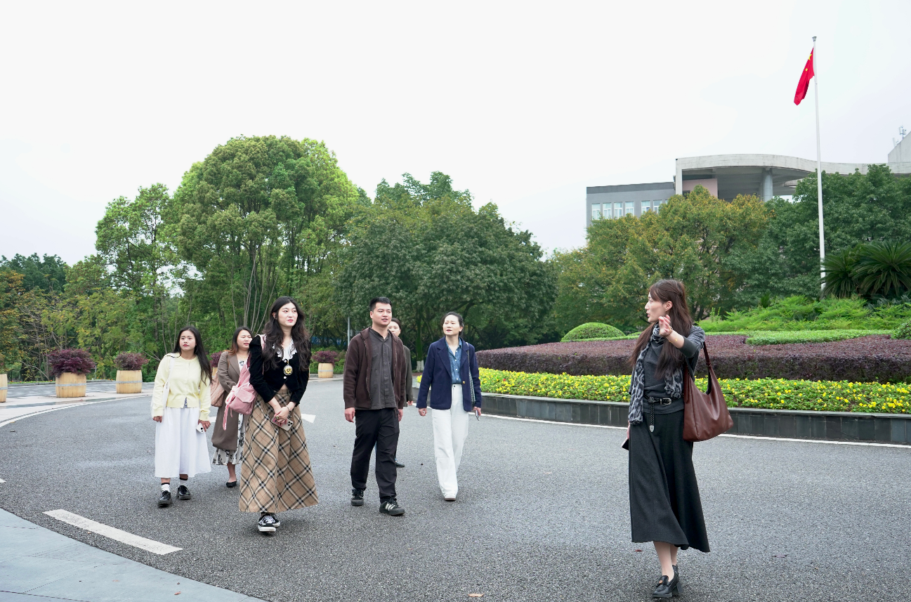 重庆法商学校研学项目组带班老师专项技能实践培训会圆满举办