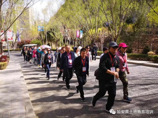海南州卫生健康系统 党务干部培训