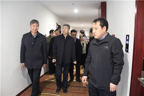 张迈曾书记到继续教育学院巡视指导工作