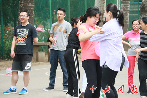 全国团校骨干教师培训班举办趣味运动会