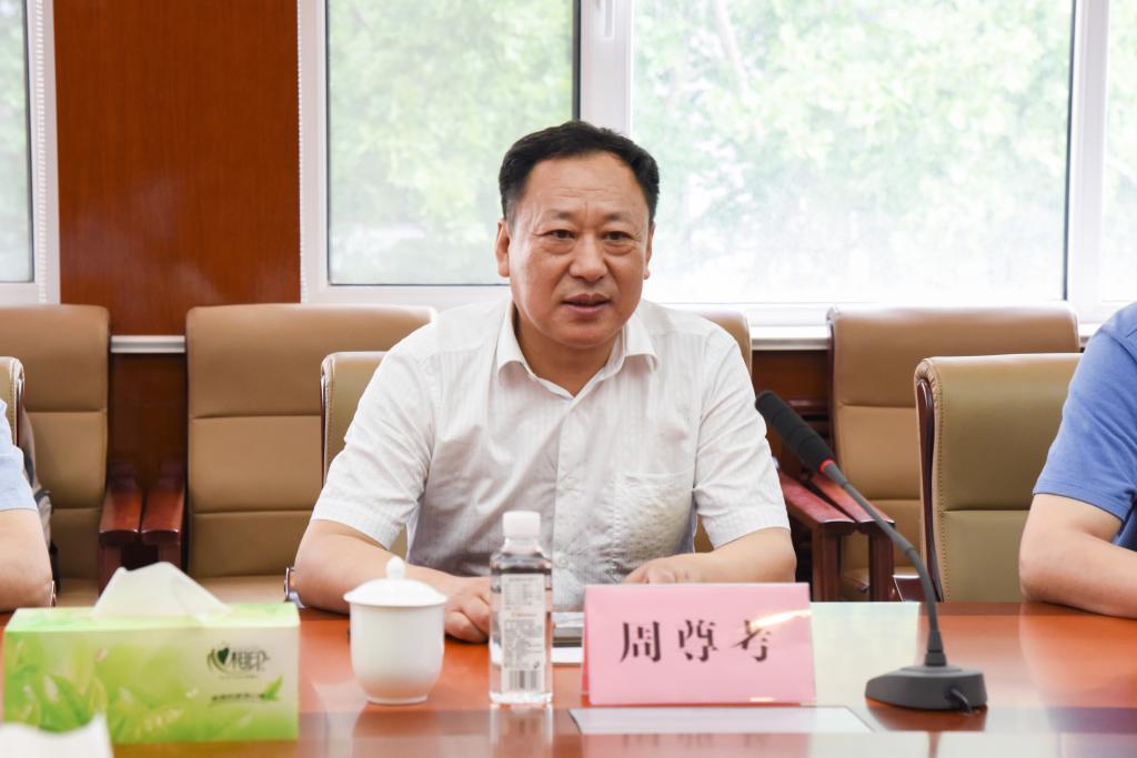 山东省统计局副局长周尊考来访我校