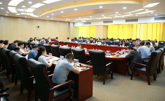 学校召开2019年暑期工作暨迎新工作专题协调会  