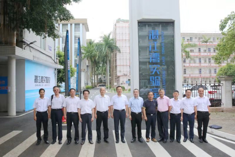 湛江市市长姜建军调研湛江湾实验室