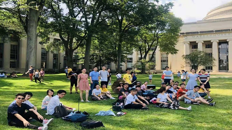 弘深学院组织开展2019暑期美国哈佛大学学习营