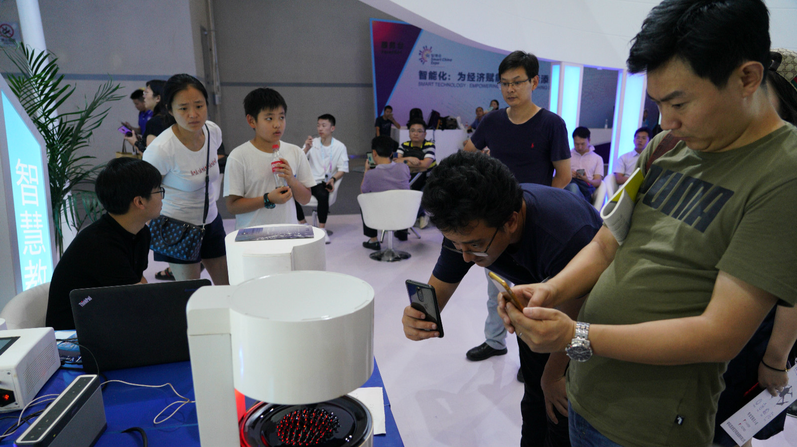 重庆大学36项科技成果参展“2019智博会”
