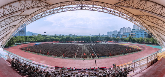 ​军训快讯：我校举行2019级学生军训动员大会