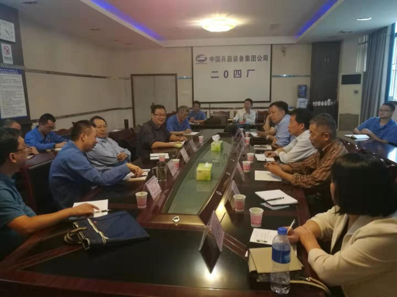 雷锋斌副校长率队赴成都地区相关企业开展合作交流