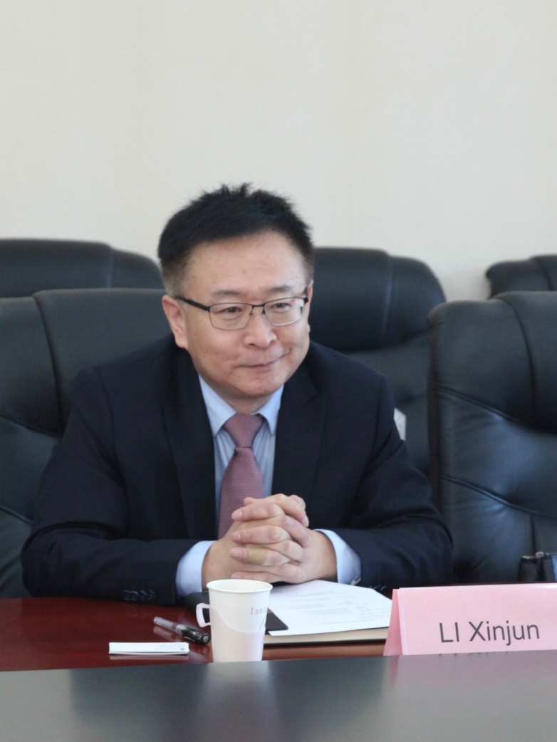 李新军副校长会见加拿大多伦多大学士嘉堡校区副校长威廉·高夫