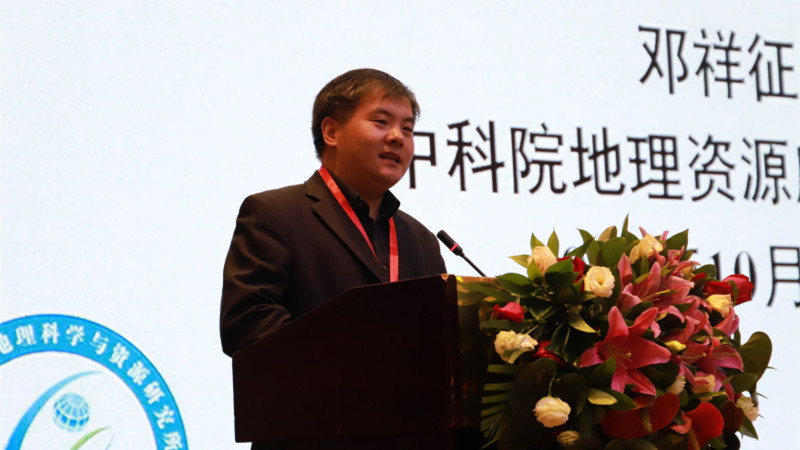 重庆大学承办国家自然科学基金委管理科学部宏观管理与政策学科2019年度青年基金获得者检查交流会