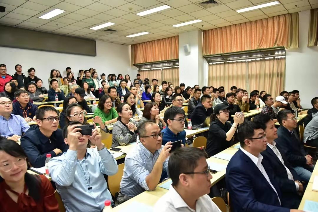 北京邮电大学举办信息化助力“金课”建设教学观摩
