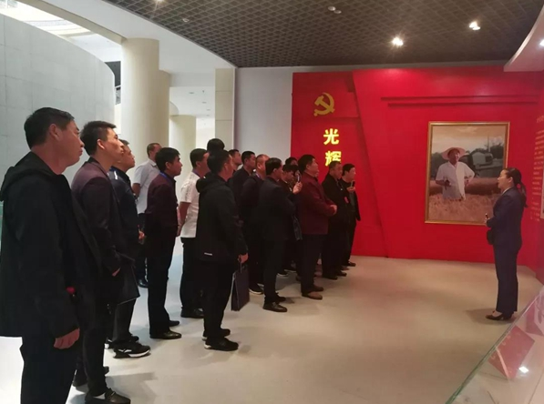 “不忘初心、牢记使命”主题教育进行时——内蒙古通辽市科尔沁区丰田镇学员走进新乡先进群体教育基地