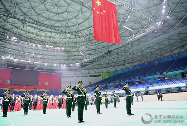 北工大举行纪念“一二·九”运动升国旗仪式