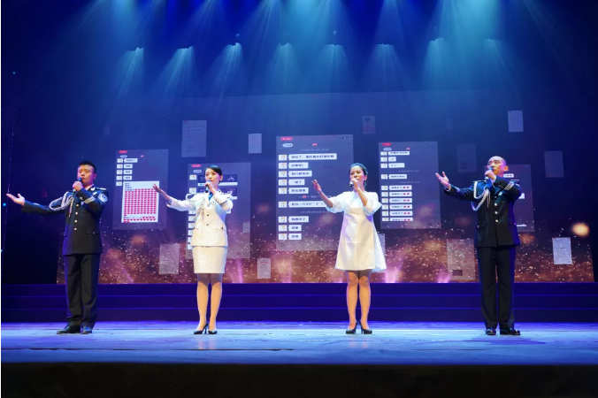 市公安局隆重举行“不忘初心、牢记使命”2019年度宁德市公安机关民警荣誉仪式