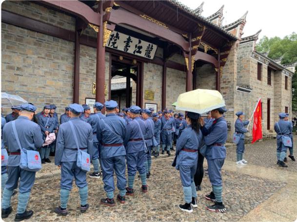 龍江書院,位於井岡山市龍市鎮,始建於公元1840年(清道光二十年).