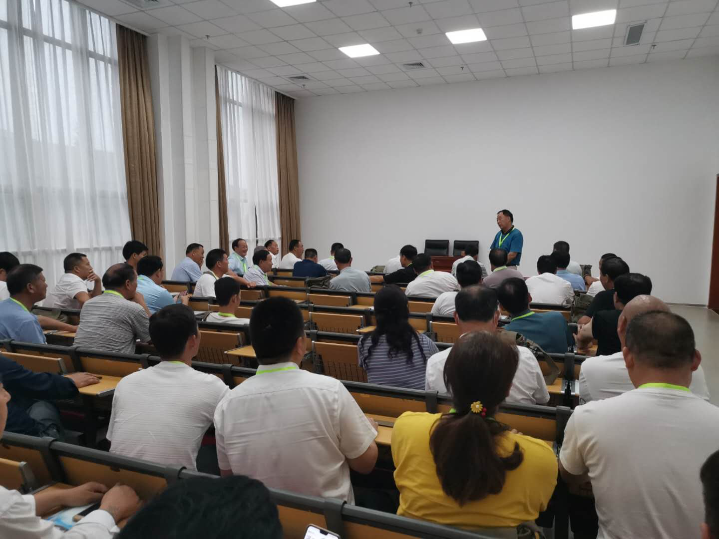 2020年全省村（社区）党组织书记脱贫攻坚专题培训班（南阳市）圆满结束