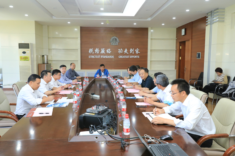 广州市人民政府副秘书长高裕跃一行来校交流