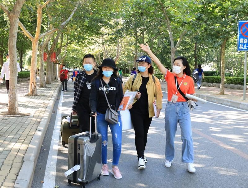 尖山星海,后浪赴约,东财欢迎你!