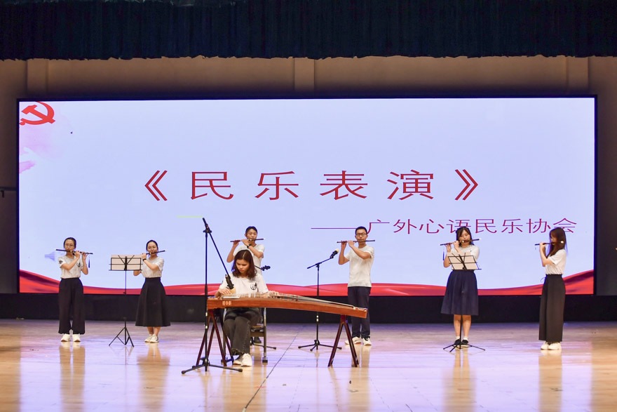 第三届红色文化节开幕经贸学院红色演绎大赛上演