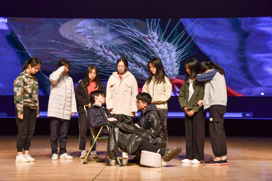 第三届红色文化节开幕经贸学院红色演绎大赛上演