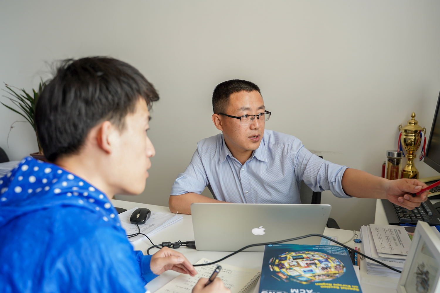 【聚八方硕彦】三维基因组学团队：让学科交叉研究开出绚丽之花