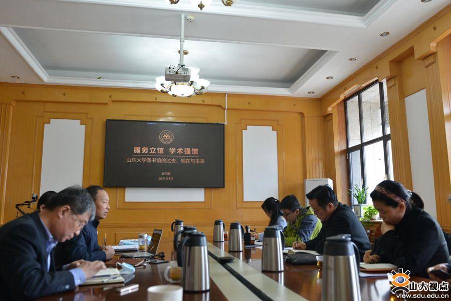 ​［合作交流］中国传媒大学图书馆代表团来图书馆调研交流