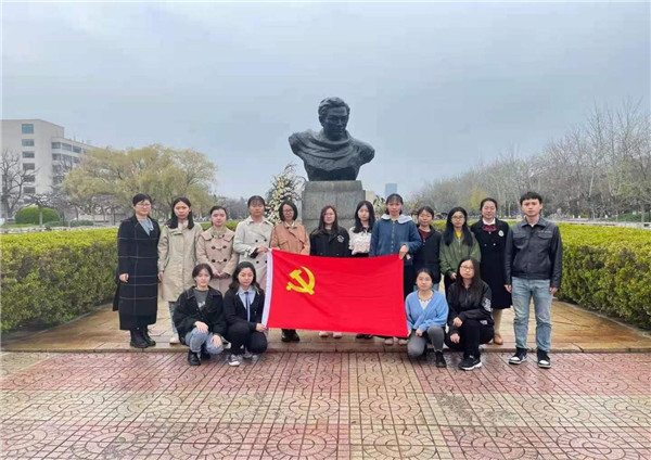 生命科学学院组织开展“缅怀革命先烈，传承红色精神”系列活动