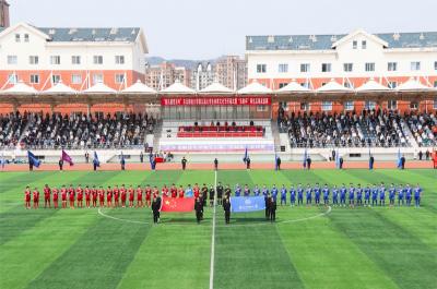 我校举办“献礼建党百年”东北财经大学第五届大学生体育文化节开幕式暨“东财杯”师生足球友谊赛