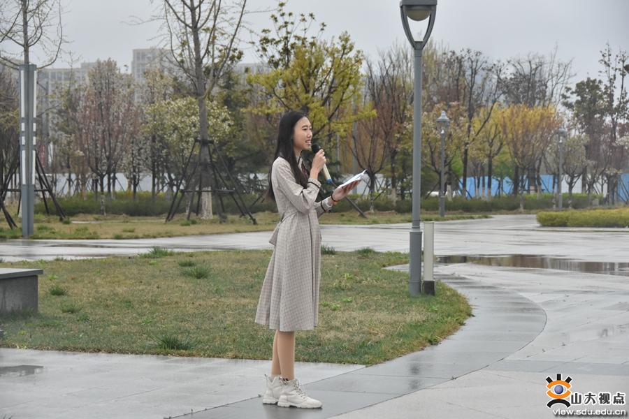 ［生命］举行“学习党史传承红色基因，筑梦青春献礼百廿校庆”升旗仪式