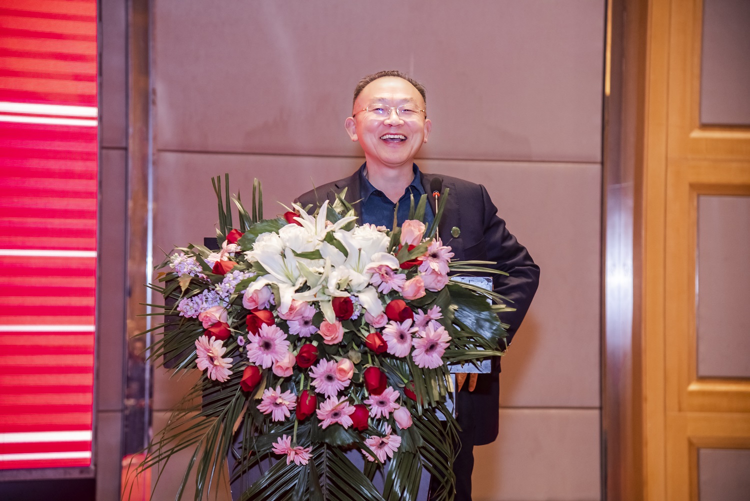 我校召开武汉校友联谊大会