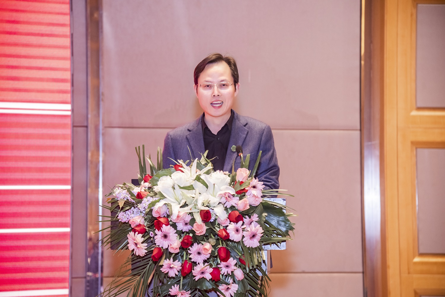 我校召开武汉校友联谊大会