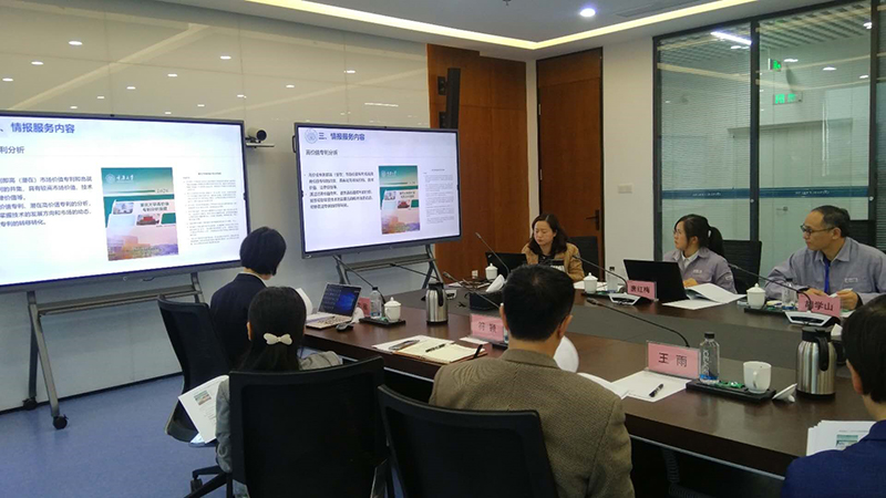 重庆大学知识产权信息服务中心深入金康动力调研交流