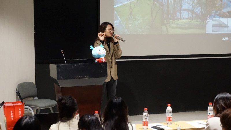 建筑城规学院建卒校企联合部举办求职专题讲座