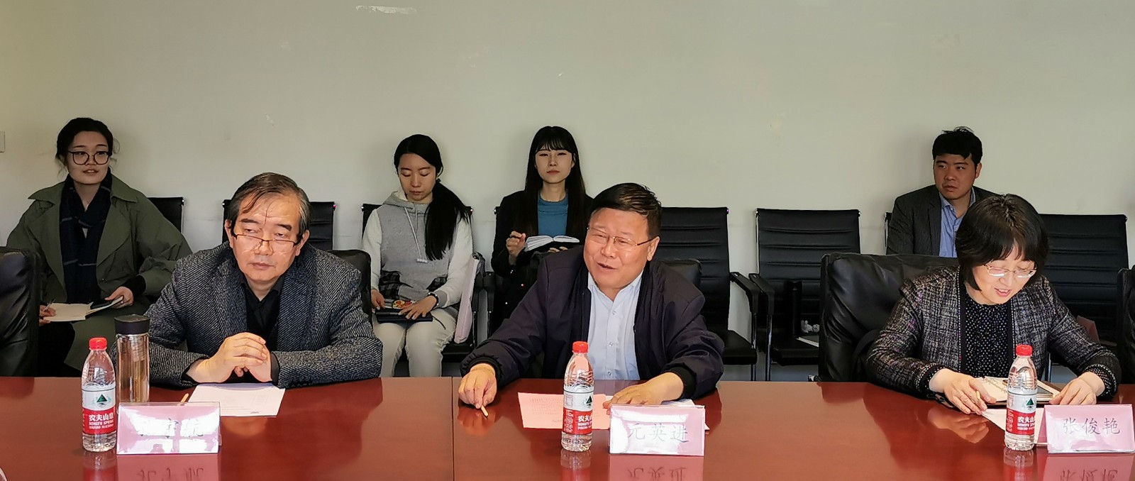 科技部国际合作司来访天津大学调研APEC可持续能源中心