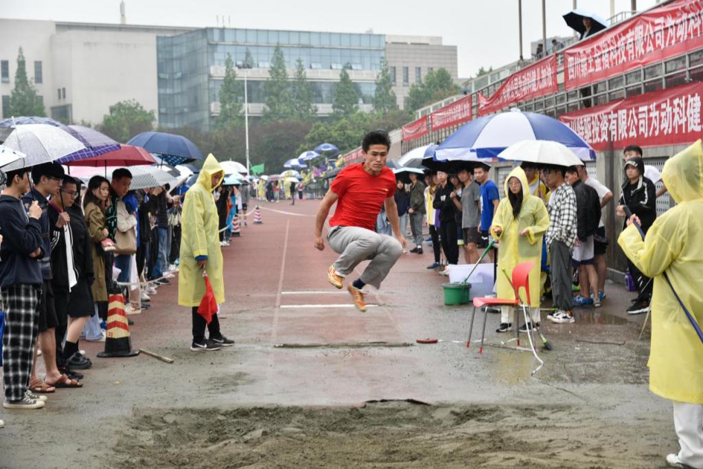 【第40届校运会】17次勇夺桂冠的背后